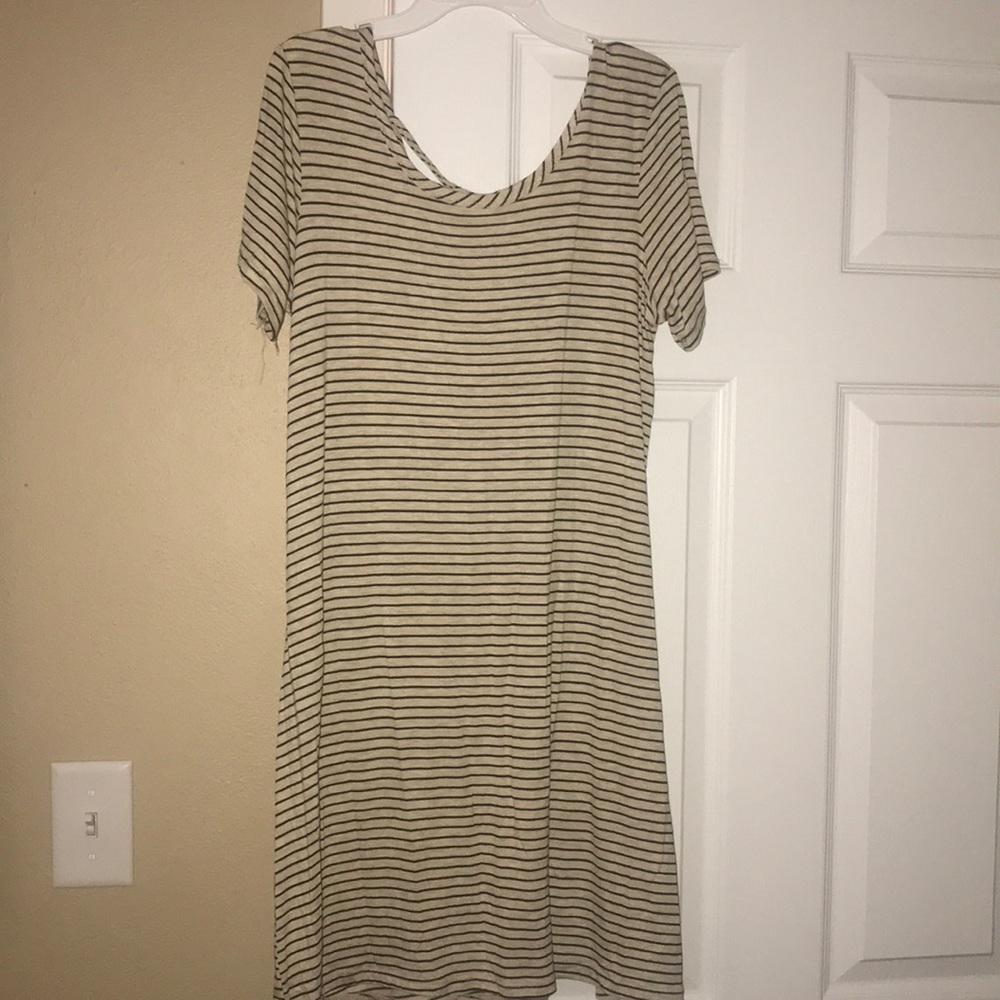 Short striped maxi dress